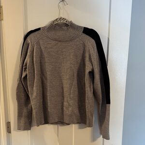 Gray and Black Women's Sweater